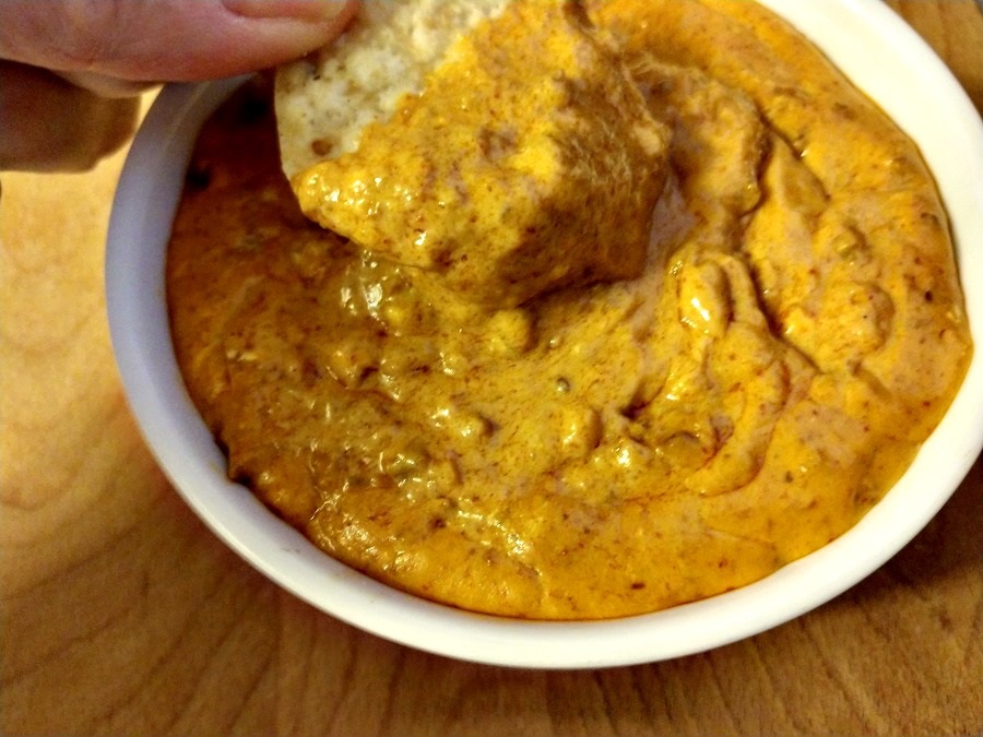 slow cooker copycat chili's queso dip