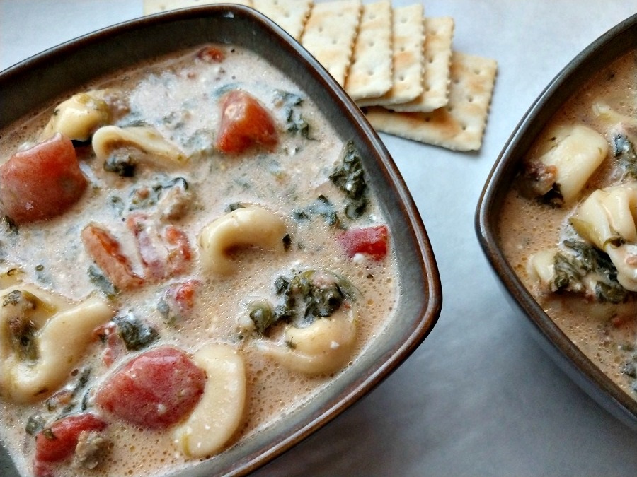 creamy spinach and tortellini soup 