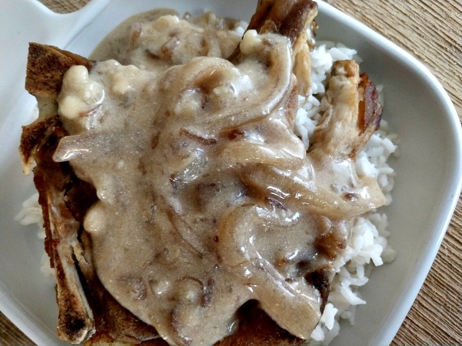 slow cooker french onion pork chops 