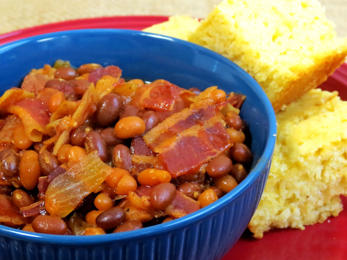 Slow Cooker Bacon Baked Beans - Frugal Cooking with Friends